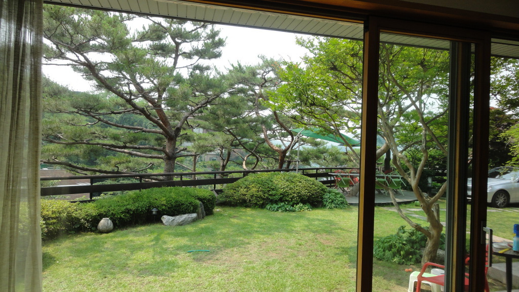 lg_e16254601007824_932_1.jpg